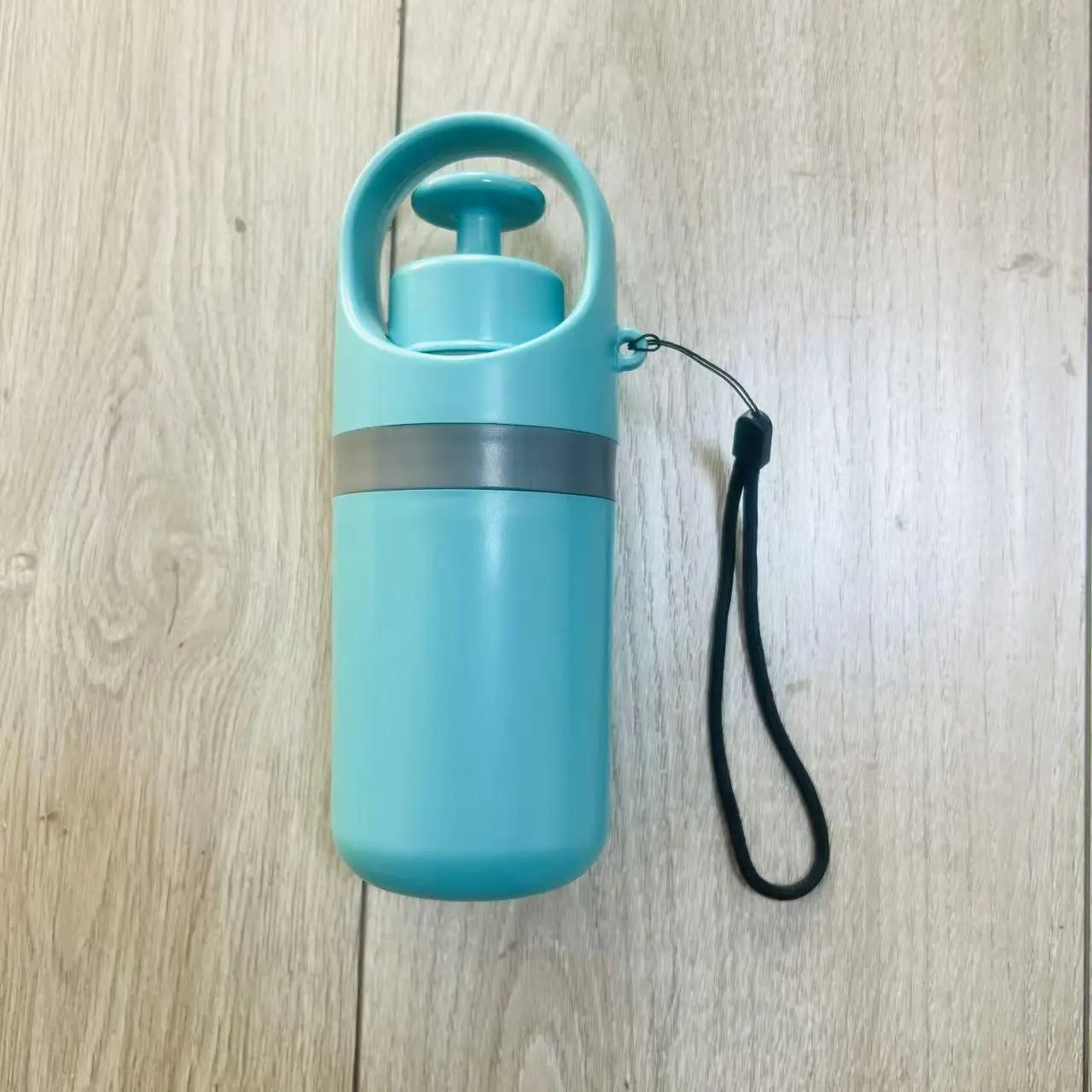 High-Quality Portable Pet Poop Scooper and Waste Bag Dispenser, 1 Count - Ideal for Outdoor Use