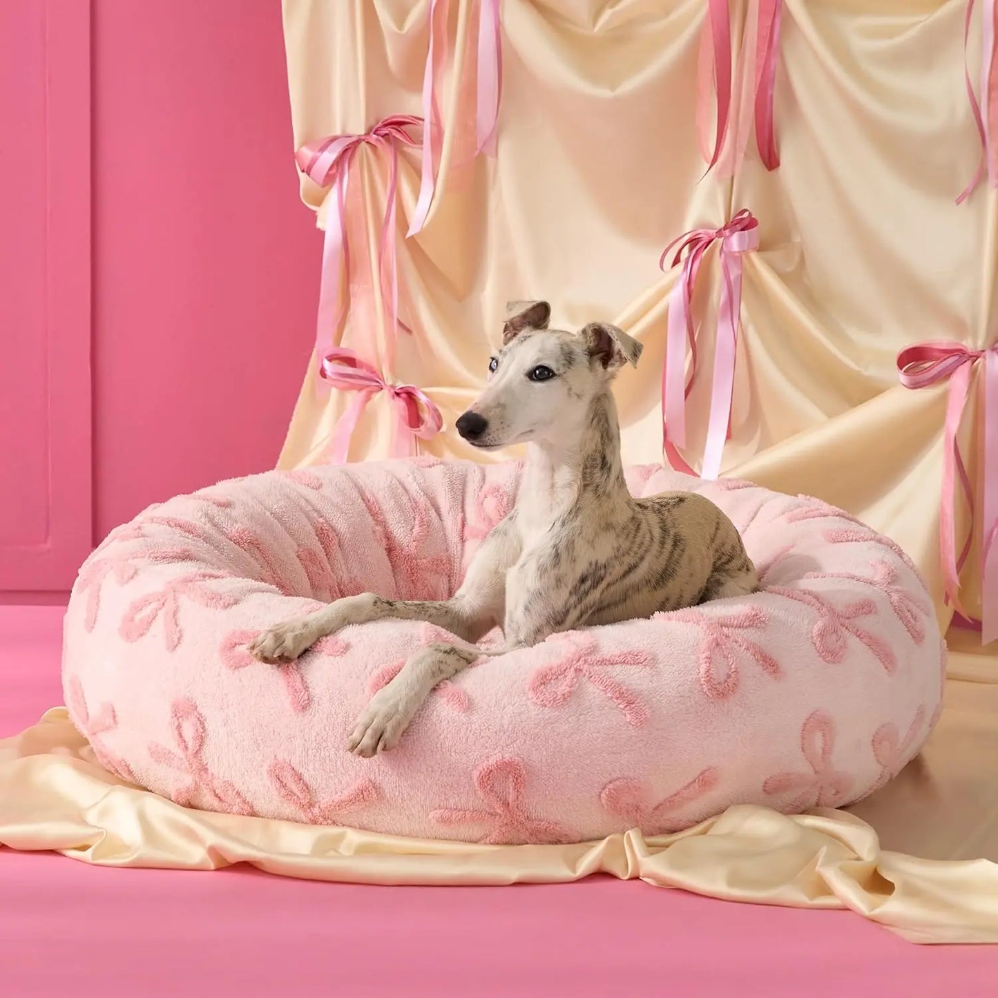 Lesure Luxurious Soft Donut Pet Bed - Plush Calming Bed for Small, Medium, and Large Dogs and Cats, Washable with Anti-Slip Bottom