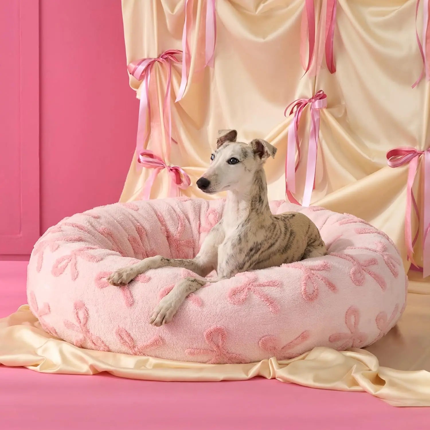 Lesure Luxurious Soft Donut Pet Bed - Plush Calming Bed for Small, Medium, and Large Dogs and Cats, Washable with Anti-Slip Bottom